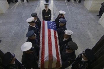 EUA: Funeral do ex-presidente Jimmy Carter reúne últimos cinco presidentes americanos