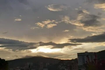 Sexta-feira começa com sol, mas pancadas de chuva podem atingir várias regiões de Minas