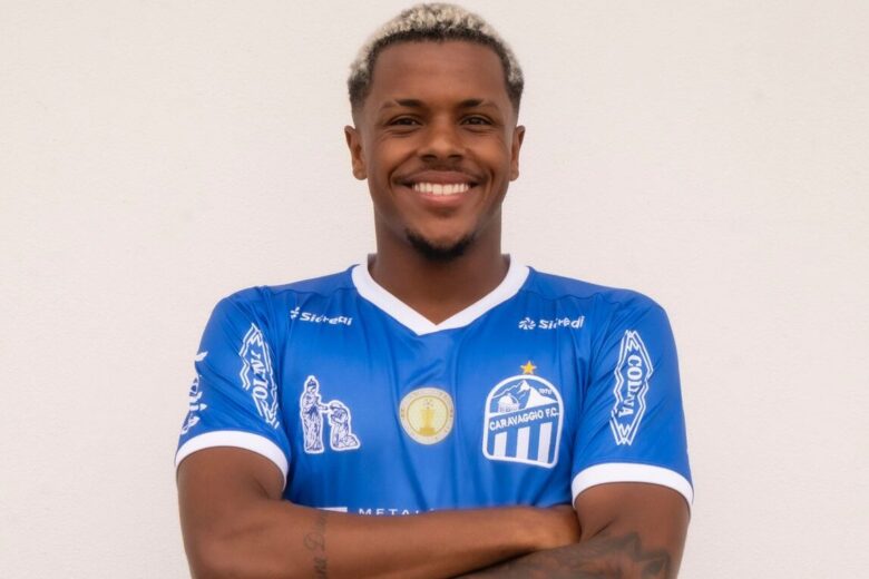 Novo clube: itabirano revelado pelo Valério estreia na primeira divisão do Campeonato Catarinense 