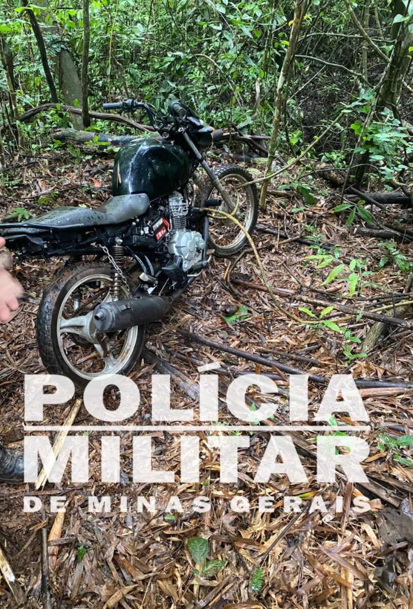 Polícia Militar recupera moto furtada em Brumal, distrito de Santa Bárbara