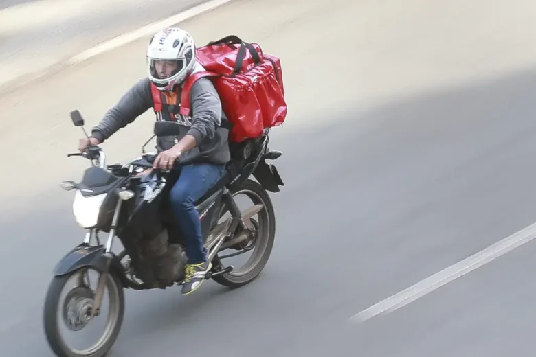 Sine Itabira oferece vaga para motoqueiro nesta segunda-feira (27) Sine Itabira oferece vaga para motoqueiro nesta segunda-feira (27)