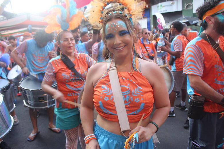 Confira a programação do último dia do pré-Carnaval de Itabira Confira a programação do último dia do pré-Carnaval de Itabira