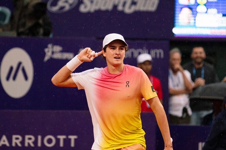 João Fonseca na semifinal do aberto de Buenos Aires