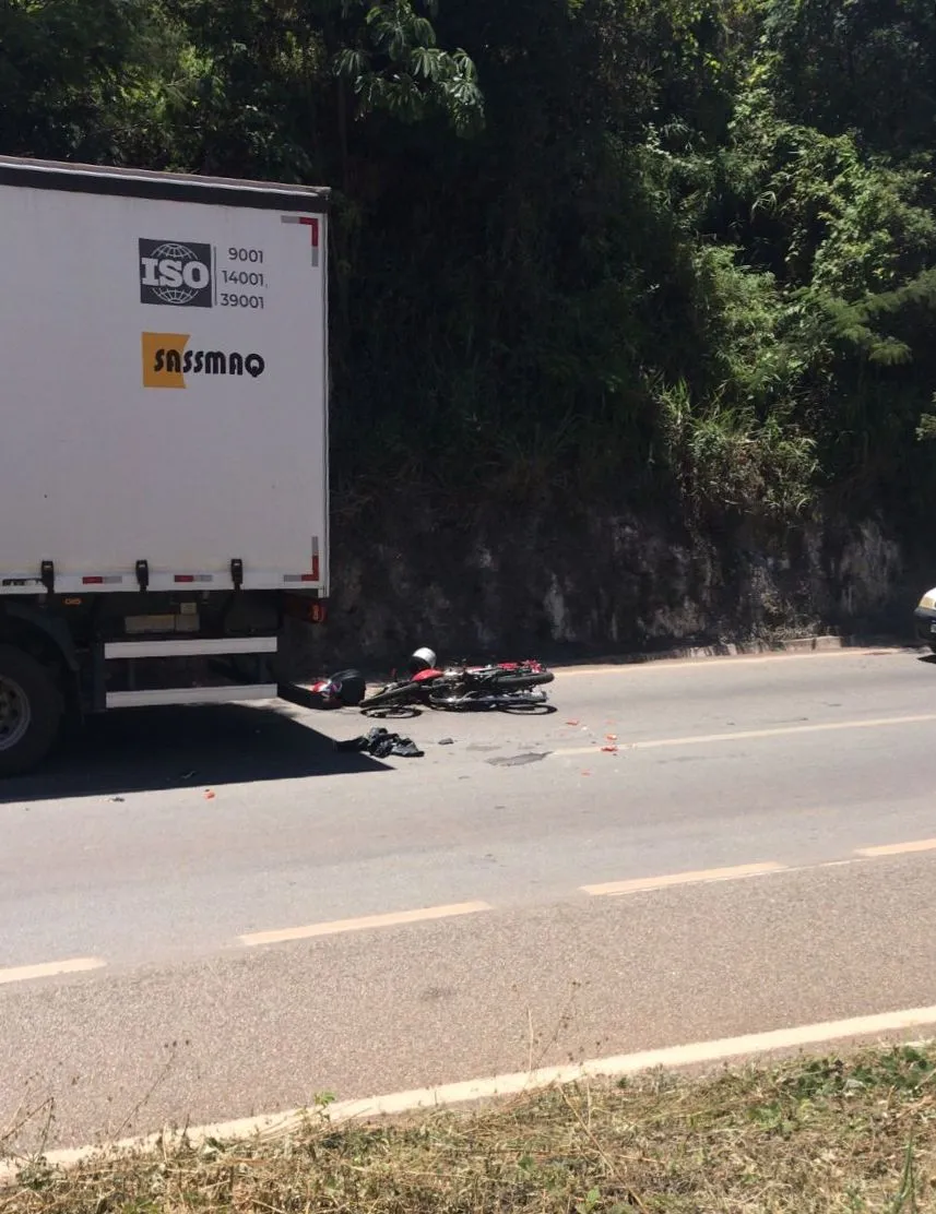 Uma mulher morre em colisão na BR-381 em Caeté