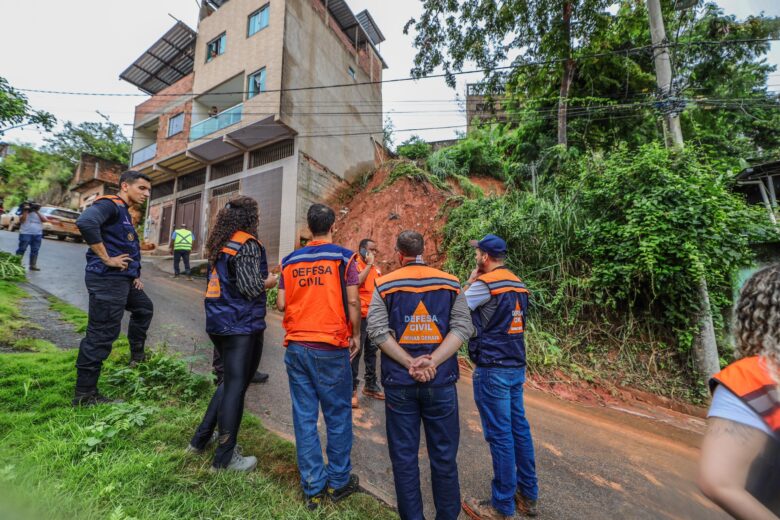 Defesa Civil de Ipatinga zera atendimento a imóveis afetados pelas chuvas