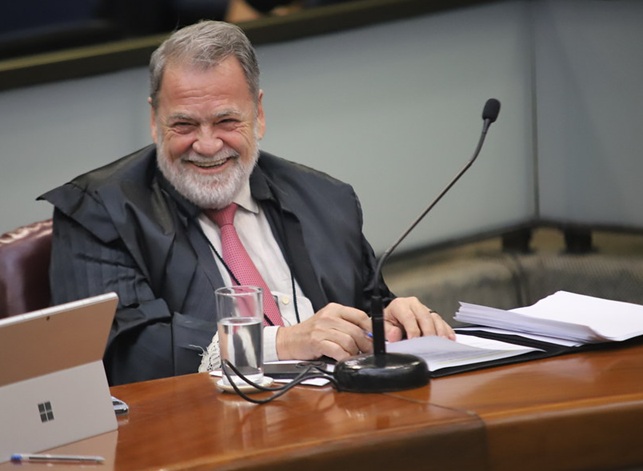 Durval Ângelo toma posse como presidente do Tribunal de Contas de MG nesta quinta-feira Durval Ângelo toma posse como presidente do Tribunal de Contas de MG nesta quinta-feira