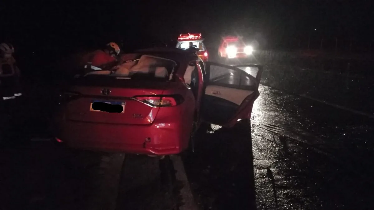 Homem morre em grave acidente na BR-381, em Monlevade; motorista de caminhão foge sem prestar socorro