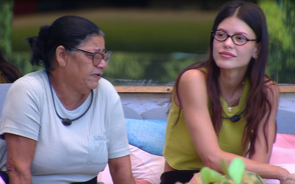 "BBB 25": Vitória Strada pede desculpas a Delma após votação no Paredão