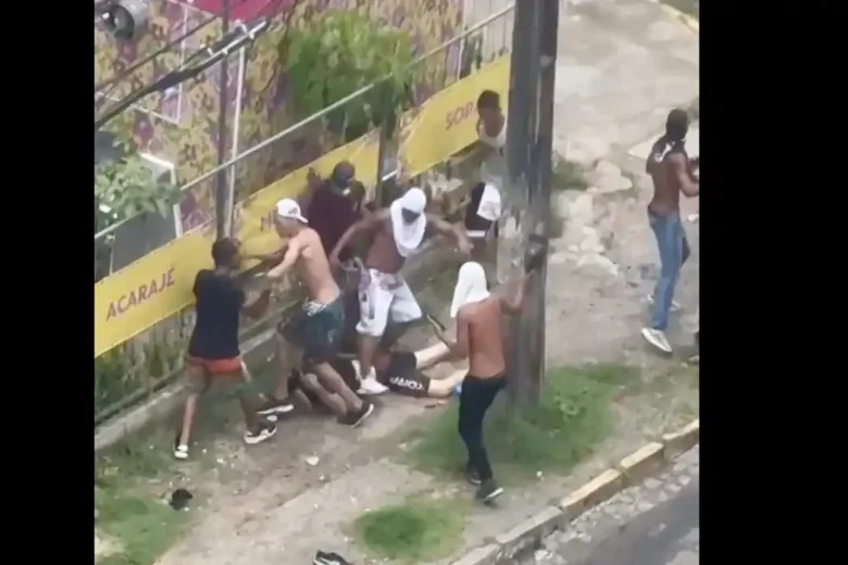 Confronto entre torcidas no Recife provoca destruição