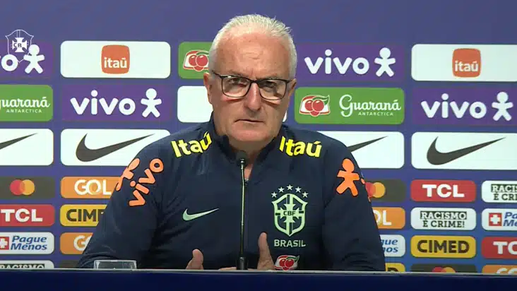 Dorival aprova período de observação da seleção na Europa e vai girar o Brasil após ver Neymar