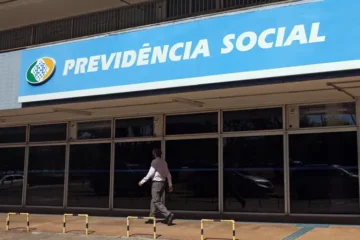 Proposta defende proibição de descontos em aposentadorias