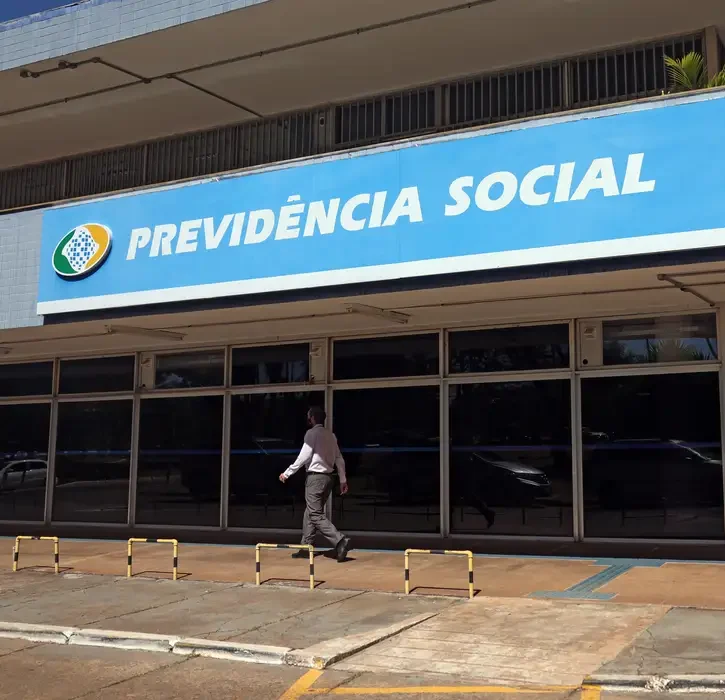 Proposta defende proibição de descontos em aposentadorias