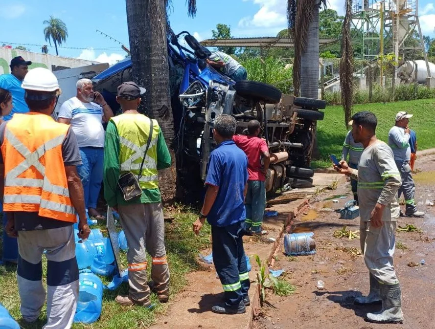 Colisão na BR-381 em Igarapé deixa duas vítimas e mobiliza equipes de resgate