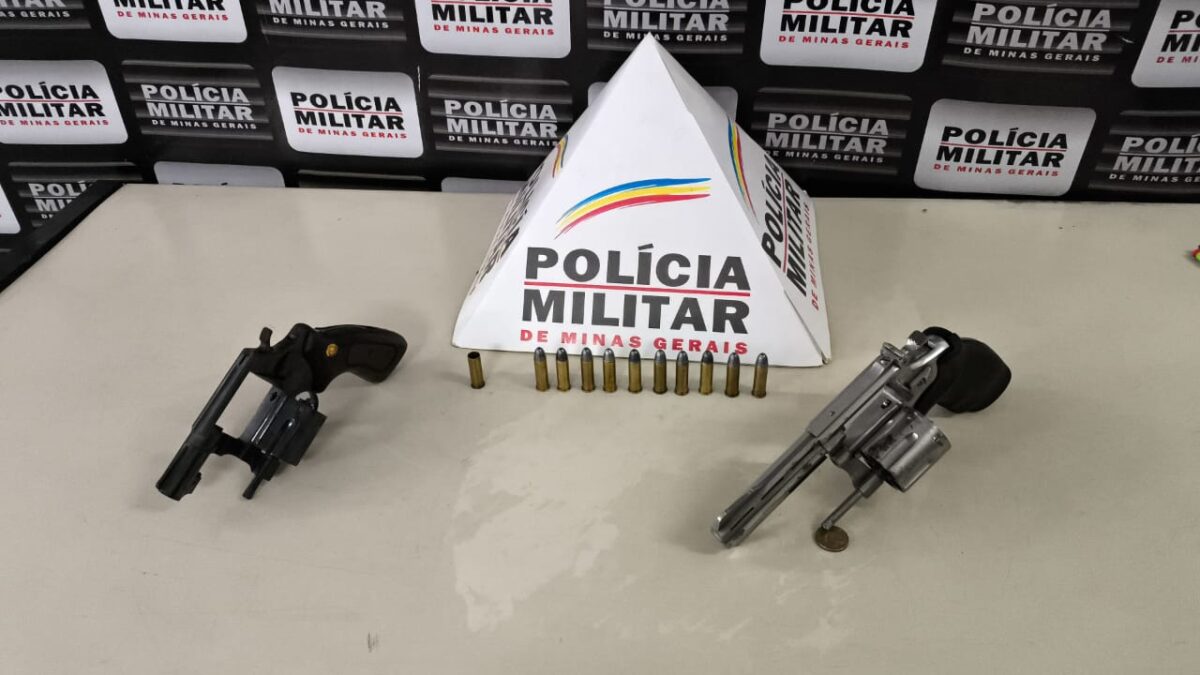 Em Monlevade, PM prende dois homens e apreende suas armas