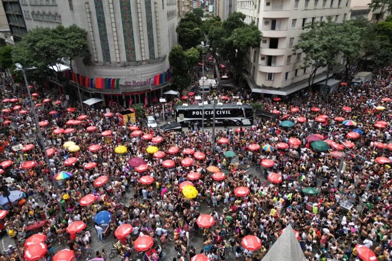 “Menos violência, menos assédio, e um público recorde”: governador Zema comemora Carnaval de 2025