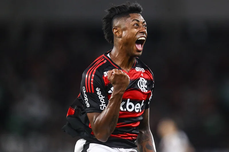 Flamengo vence o Vasco primeira semifinal do Carioca