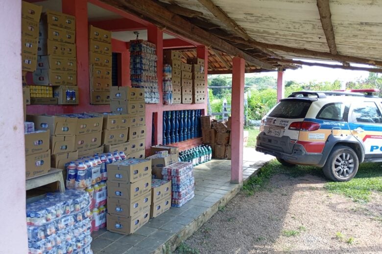 Polícia prende membros de quadrilha de roubo de cargas