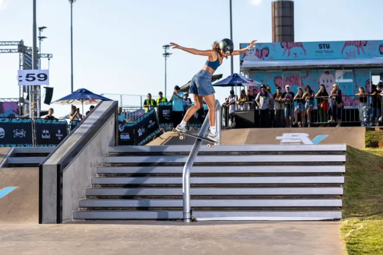 Rayssa Leal domina mesmo com dores e inicia temporada com título no STU de Porto Alegre