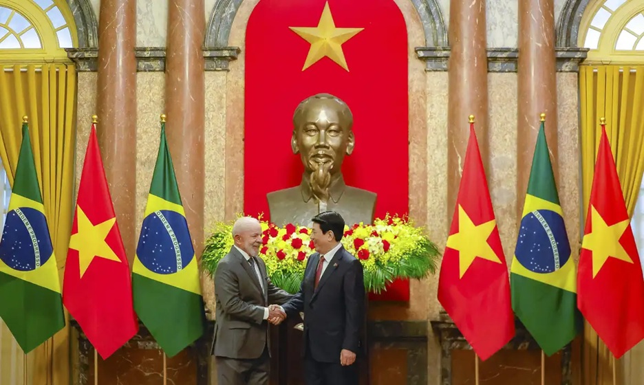 Lula discute acordo sobre carne bovina, aviação e Brics no Vietnã