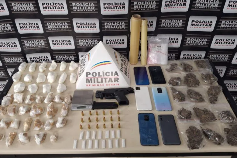 Polícia Militar apreende arma, drogas e prende suspeito em João Monlevade