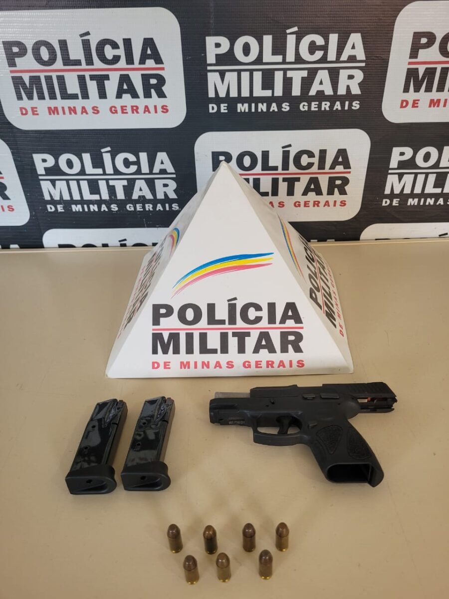 Adolescente é flagrado com pistola dentro de escola em Nova Era; arma pertencia ao pai