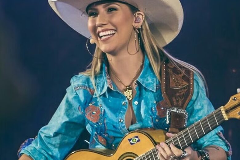Prefeitura confirma show da cantora Bruna Viola no 4º Festival da Cultura Tropeira em Ipoema; saiba mais Prefeitura confirma show da cantora Bruna Viola no 4º Festival da Cultura Tropeira em Ipoema; saiba mais