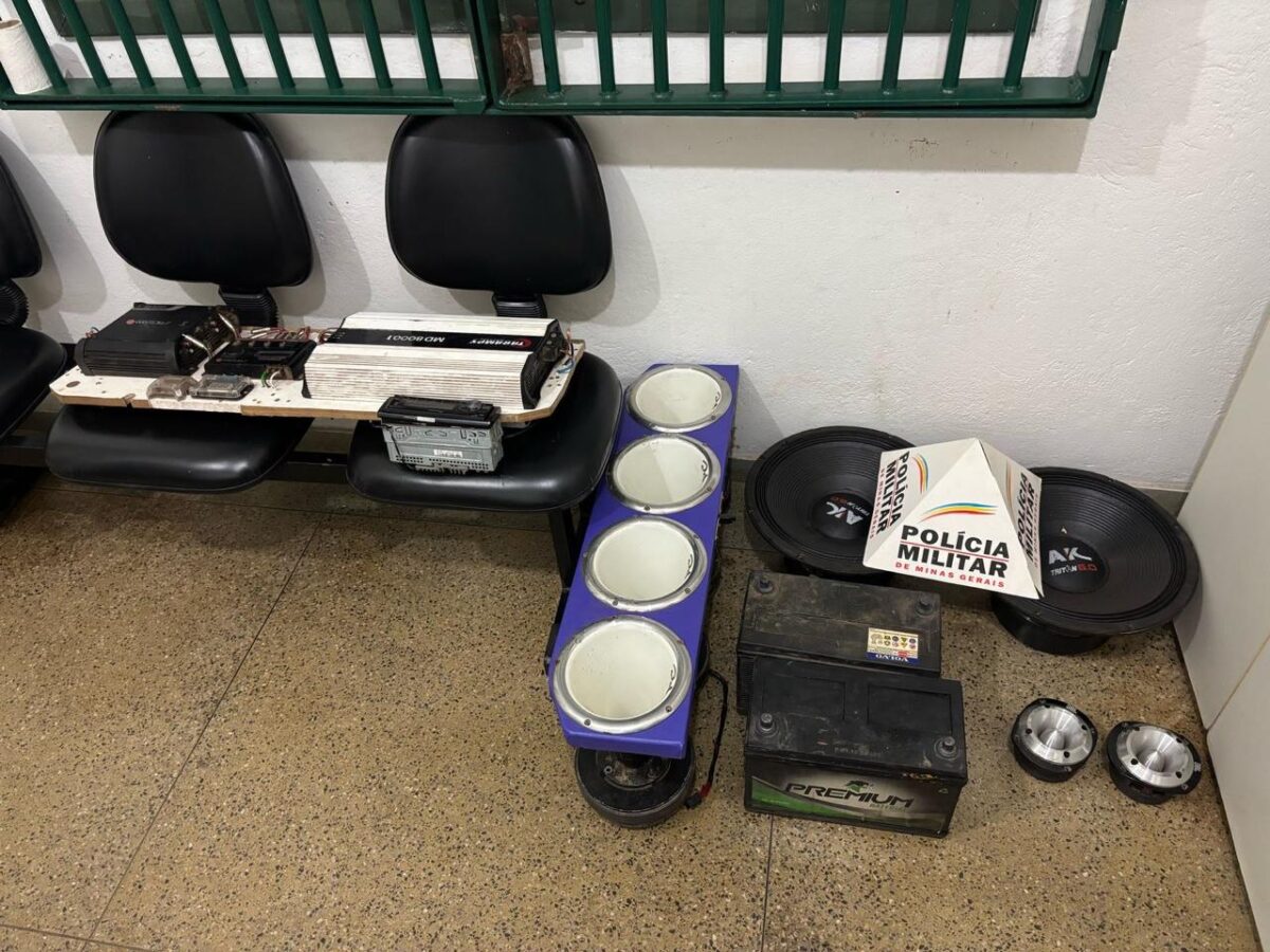 Polícia Militar apreende som automotivo por perturbação do sossego em Catas Altas