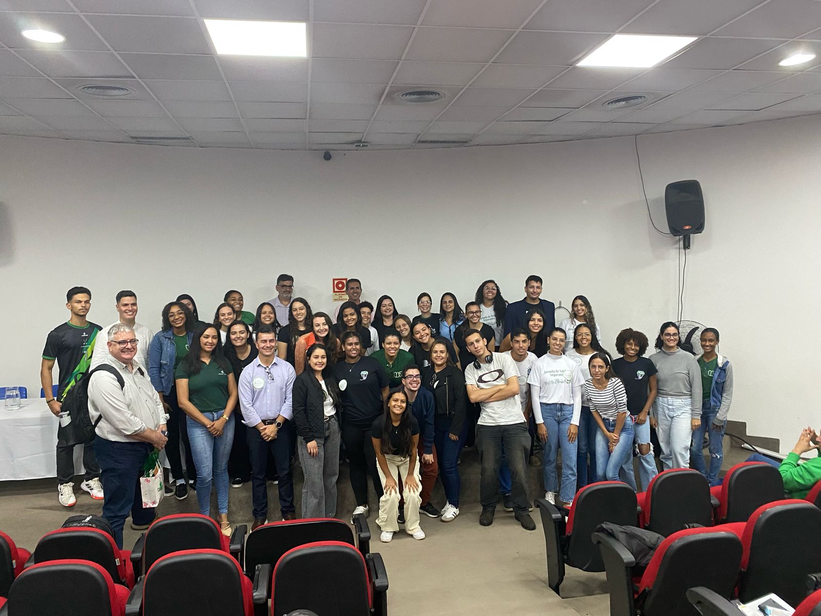 Dia Mundial de Saúde e Segurança no Trabalho é marcado por debates e atividades na Unifei em Itabira; confira