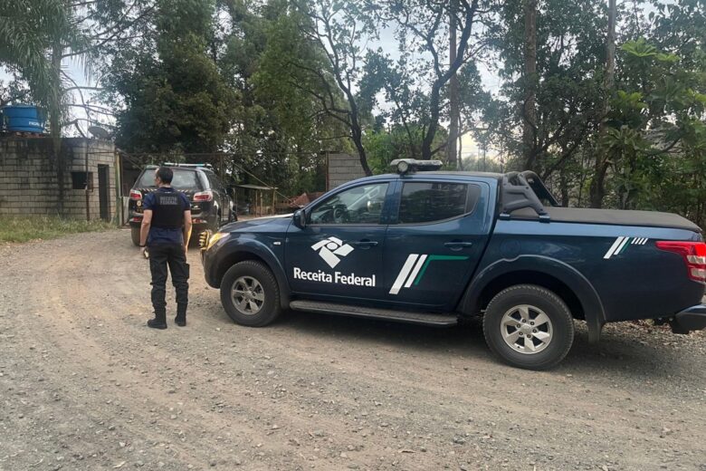 Operação ‘Água Suja’ cumpre mais de 20 mandados contra grupo de mineração ilegal em Minas