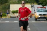 Confira a galeria de fotos da Corrida DeFato Saúde 2025