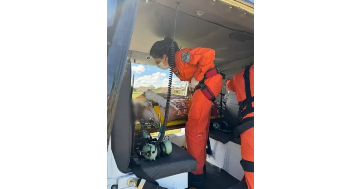 Uma das vítimas socorridas em estado grave foi levada ao hospital de helicóptero