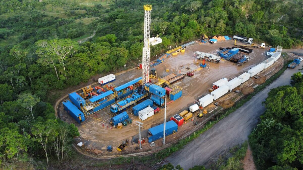 Petrobras anuncia novos poços e retomada de fábricas de fertilizantes