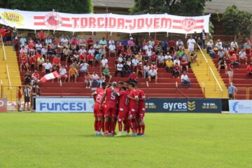 Valério e North fazem neste domingo duelo que pode valer a liderança do Grupo B do Módulo II