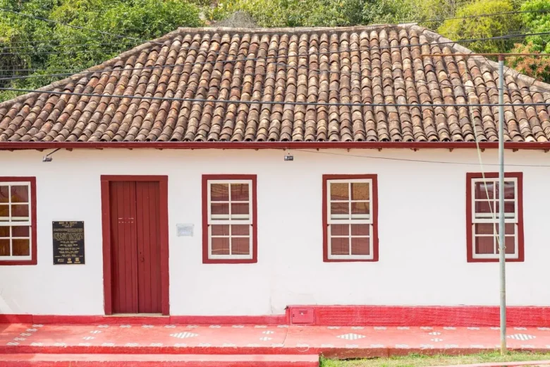 Crianças de Ipoema participam de oficinas e saraus no 4º Festival da Cultura Tropeira