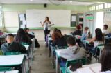 Governo de Minas Gerais determina reajuste salarial para profissionais da educação básica