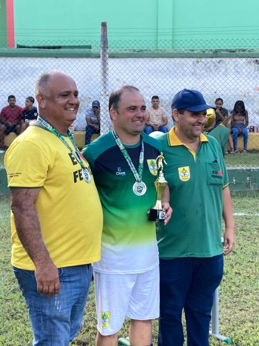Prefeito de Ferros faz balanço dos 100 primeiros dias de gestão com foco em resultados e compromissos futuros