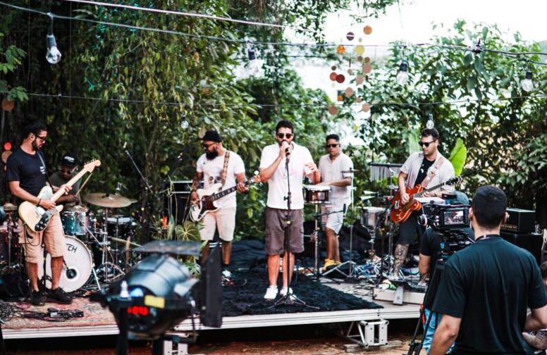 Tizé lança projeto audiovisual “Natural” com show ao vivo gravado ao ar livre em Itabira