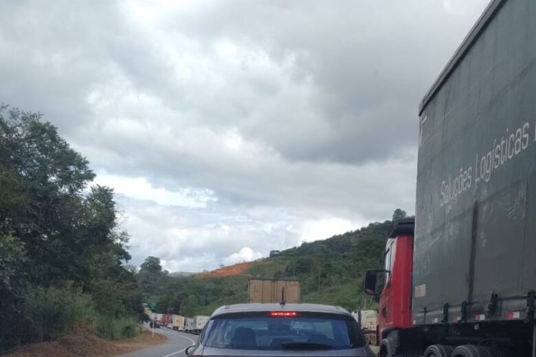 Obras em 11 trechos da BR-381 podem causar lentidão nesta quarta-feira; confira o cronograma Obras em 11 trechos da BR-381 podem causar lentidão nesta quarta-feira; confira o cronograma