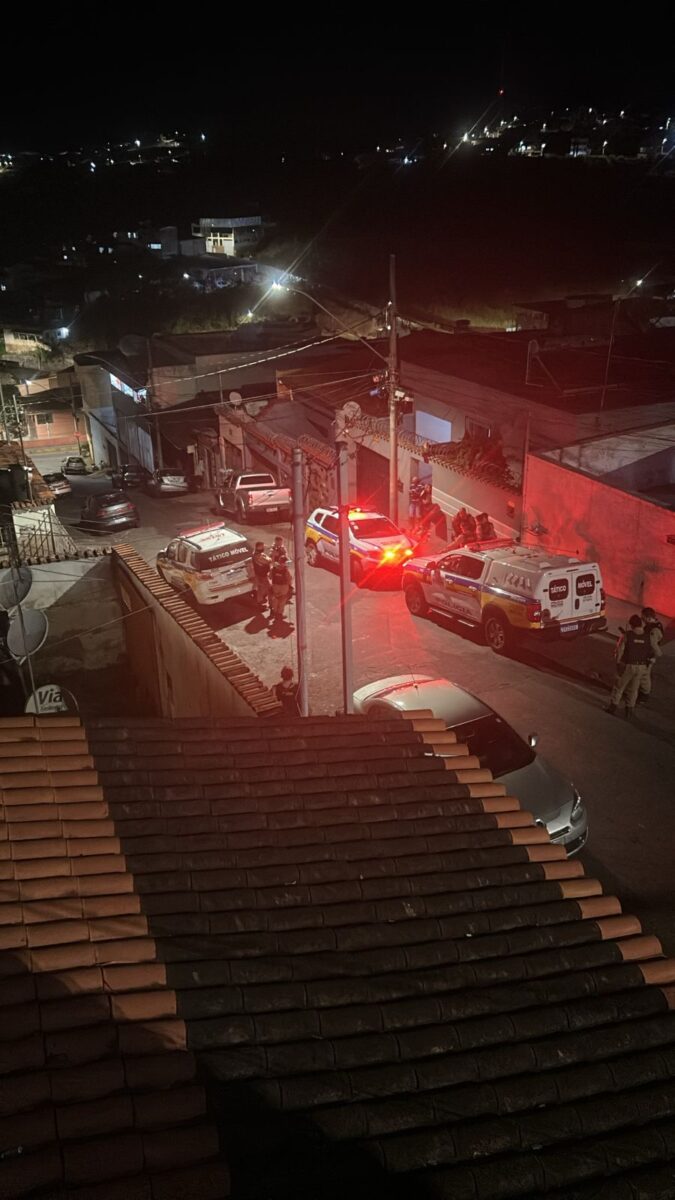Tiros em via pública assustam moradores na Vila Piedade, em Itabira