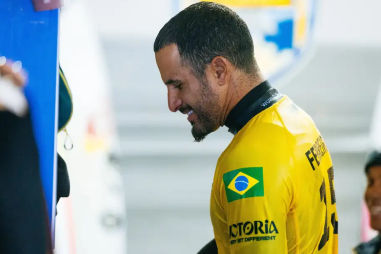 WSL: Italo Ferreira estreia com vitória na etapa de Gold Coast