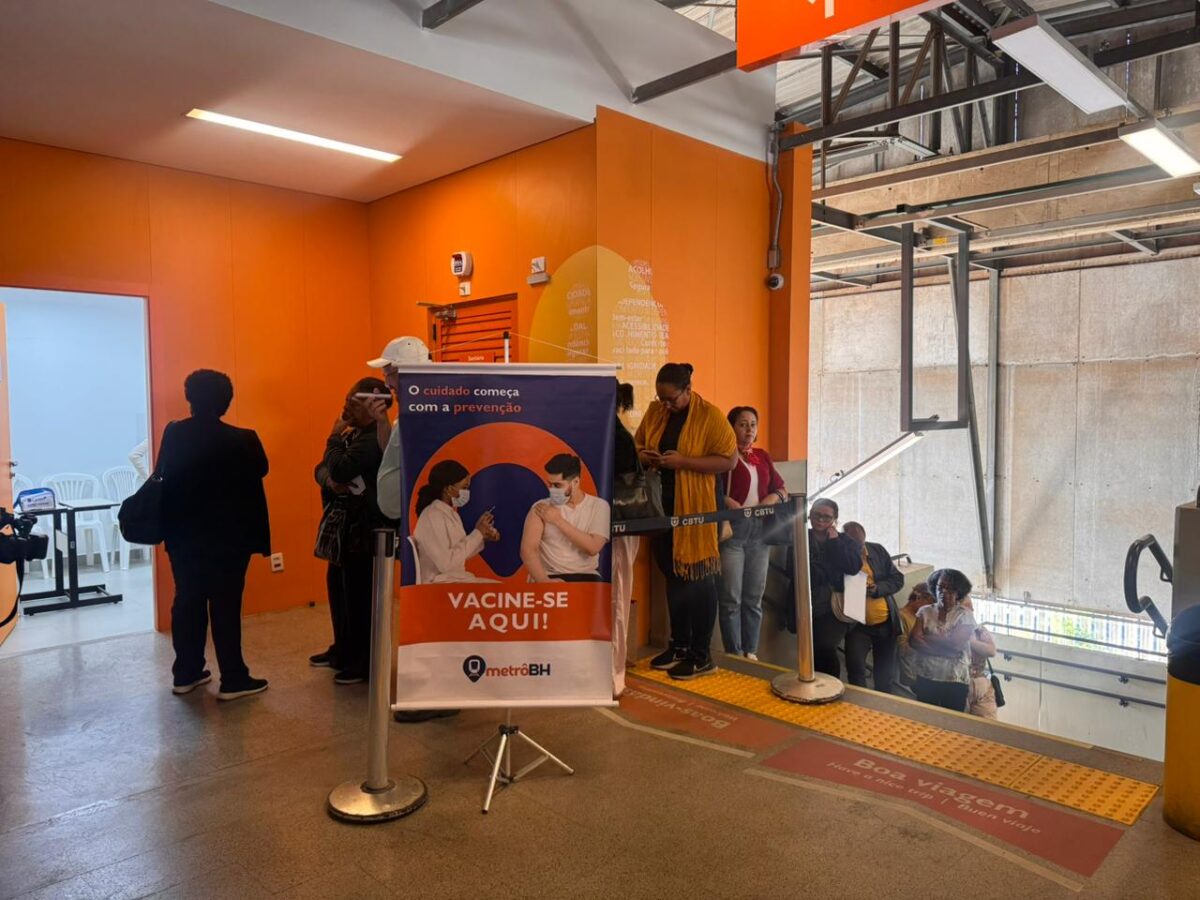 vacinação contra a gripe no metrô