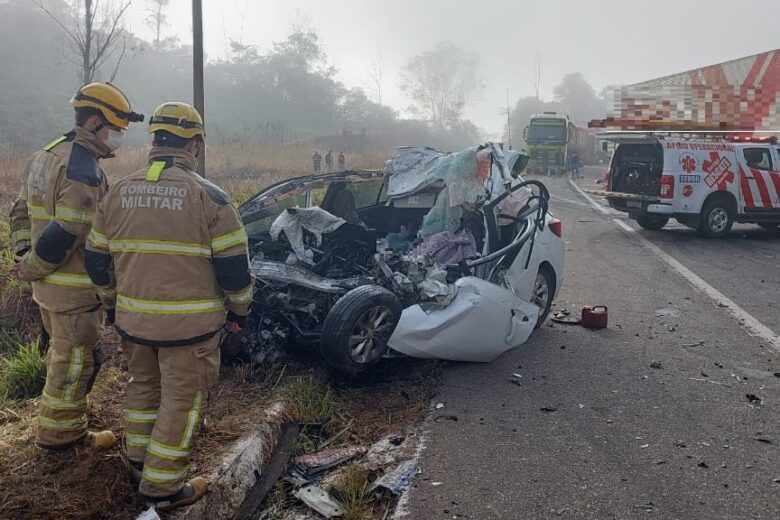 Quatro pessoas morrem em grave acidente na BR-262, em Bela Vista de Minas