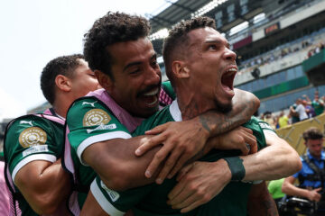 Palmeiras supera o Botafogo e avança no Mundial