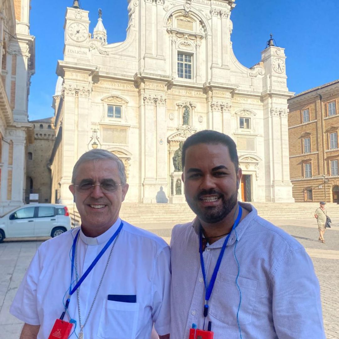 Terceiro dia de peregrinação leva bispo Dom Marco Aurélio e padre Adriano ao Santuário de Nossa Senhora de Loreto