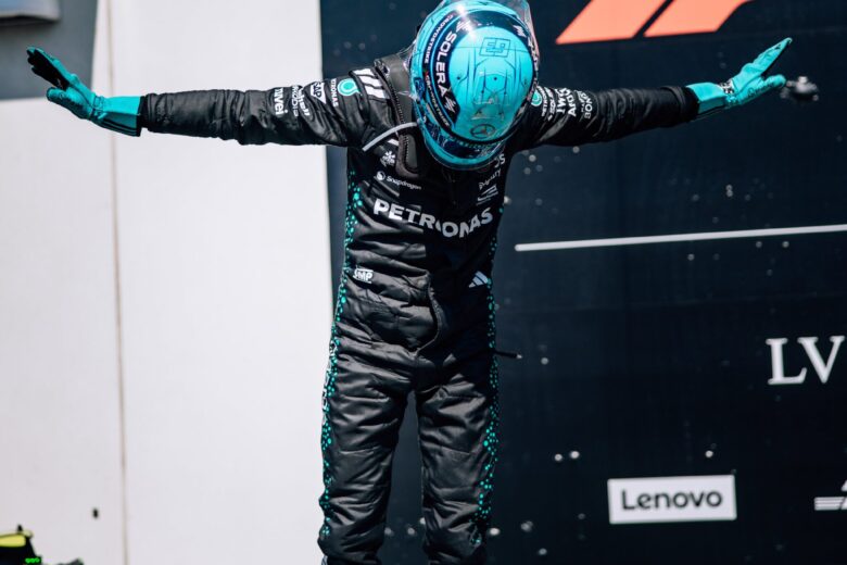 Russell vence GP do Canadá de F-1 em dia de briga na McLaren