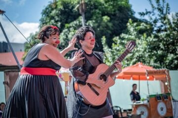 Palhaças da Minha Companhia apresentam espetáculo musical com banda ao vivo neste sábado (7)