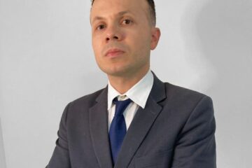 Publicado em renomada revista, artigo científico de professor da Funcesi faz paralelo entre os mundos do Direito e do cinema