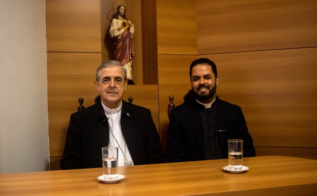 Padre Adriano Mendes assume presidência da Irmandade Nossa Senhora das Dores e do Conselho do HNSD