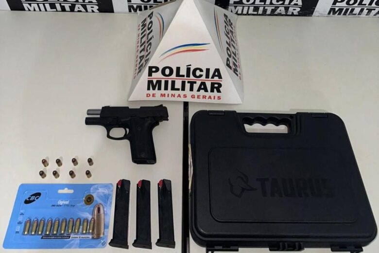Homem é preso por ameaça e arma de fogo é apreendida em Dom Silvério Homem é preso por ameaça e arma de fogo é apreendida em Dom Silvério