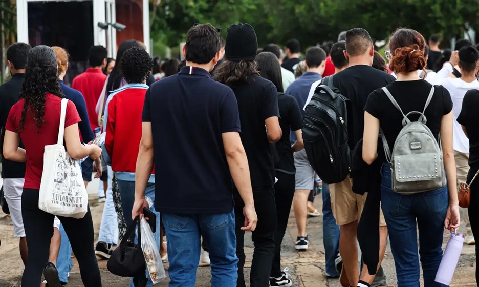 Prazo para pagar taxa do Enem 2025 é prorrogado até 27 de junho